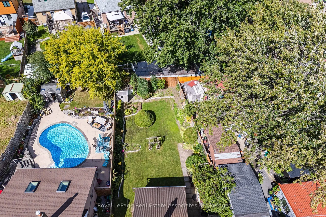 68 Allenby Avenue — photo 49