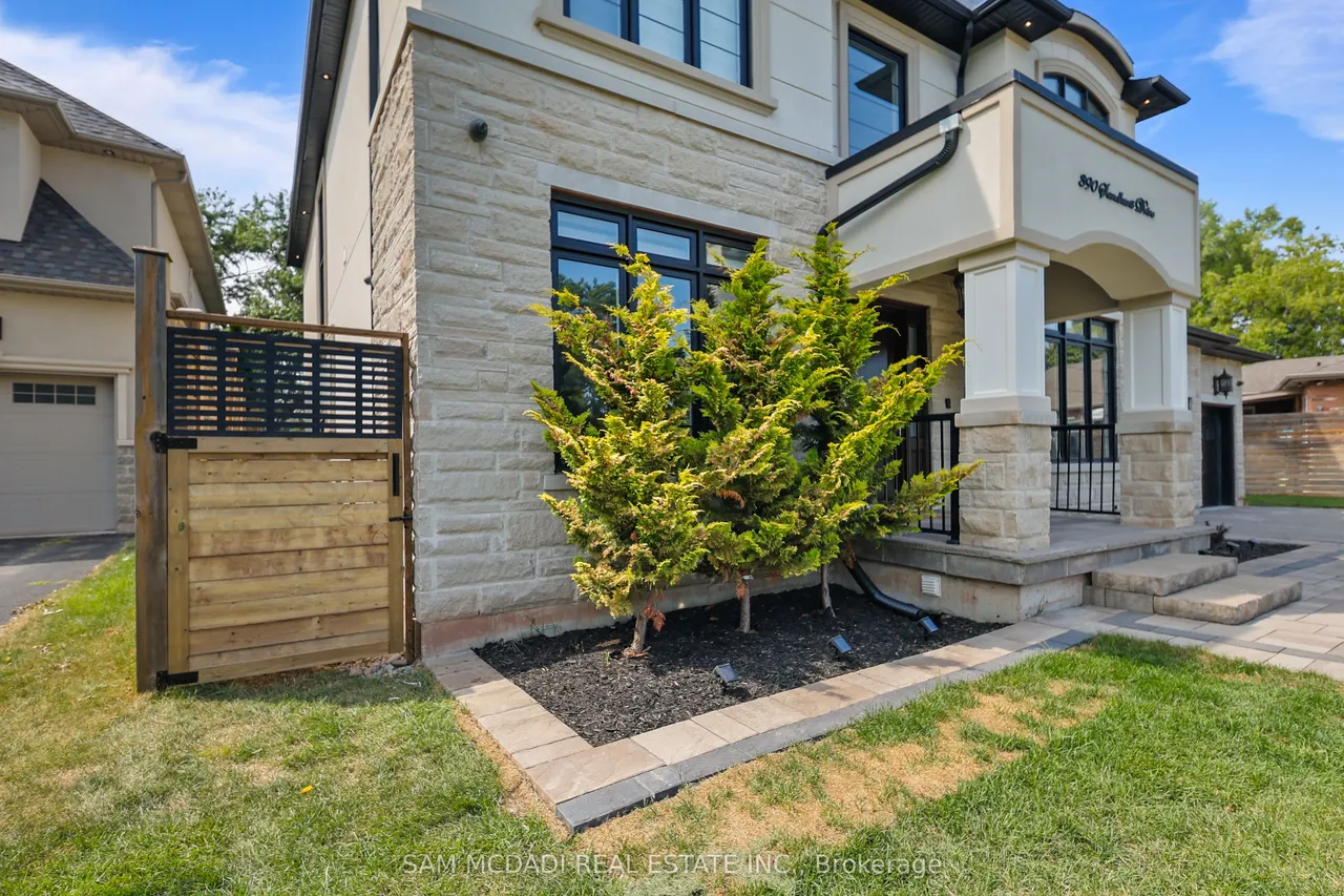 390 Sandhurst Drive — photo 49