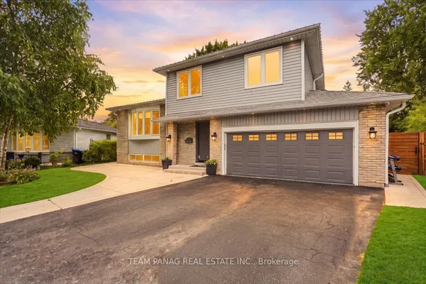 16 Groveland Court