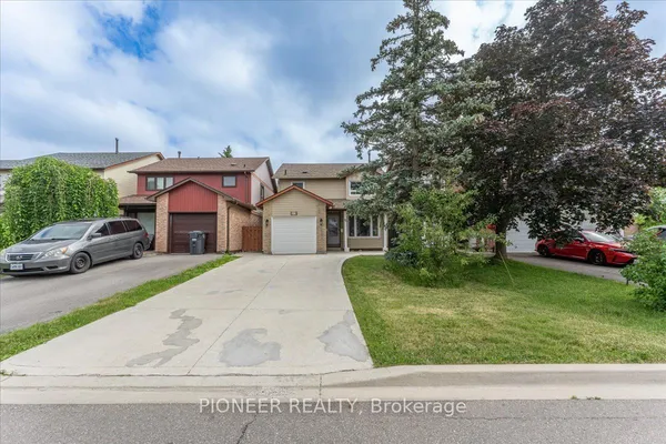 22 Wolverton Crescent — photo 2