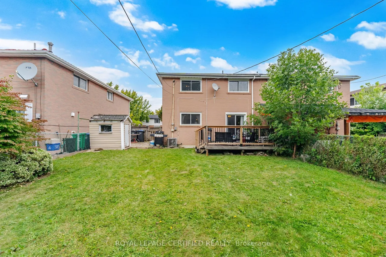 75 Cloverdale Drive — photo 36