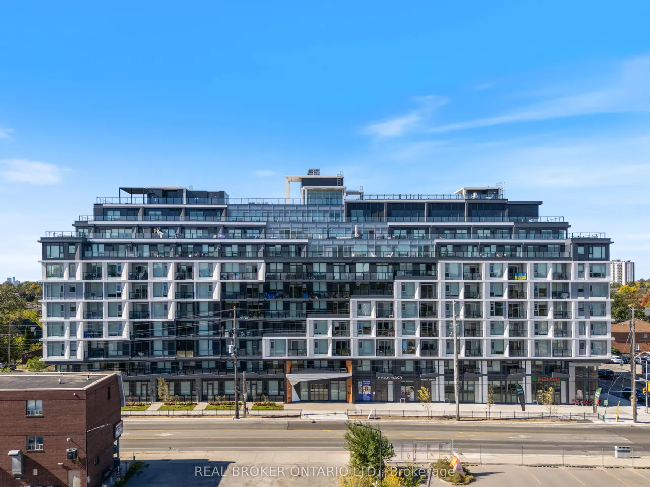 556 Marlee Avenue, Unit 605