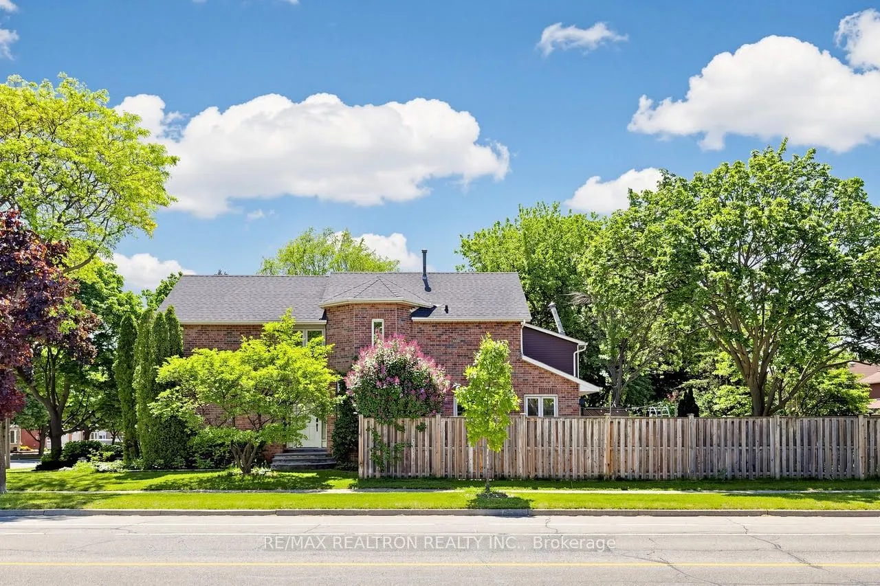 1120 Potters Wheel Crescent — photo 45