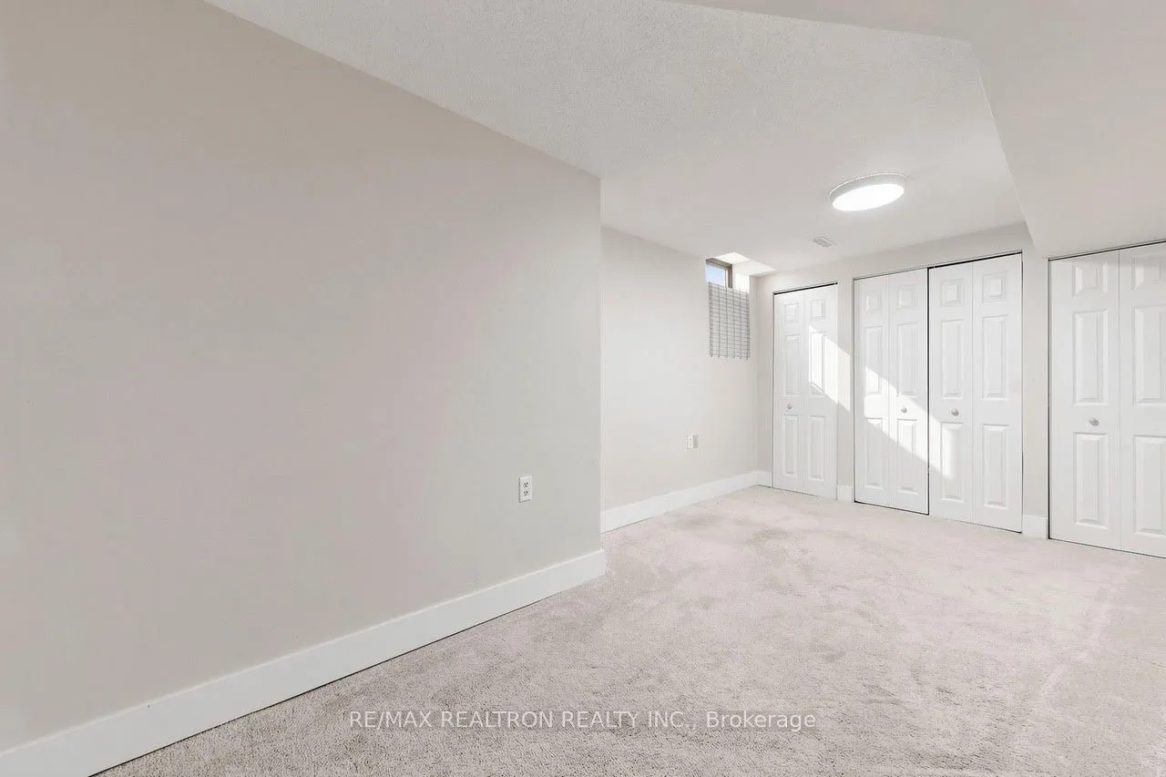1120 Potters Wheel Crescent — photo 46