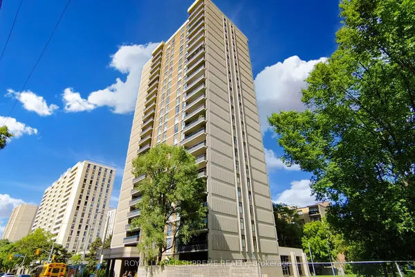 135 Marlee Avenue, Unit 401 — photo 2