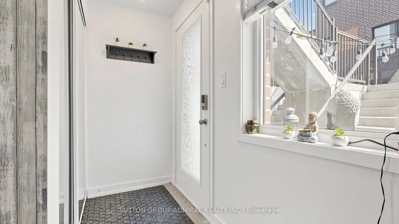 869 Wilson Avenue, Unit 14 — photo 3