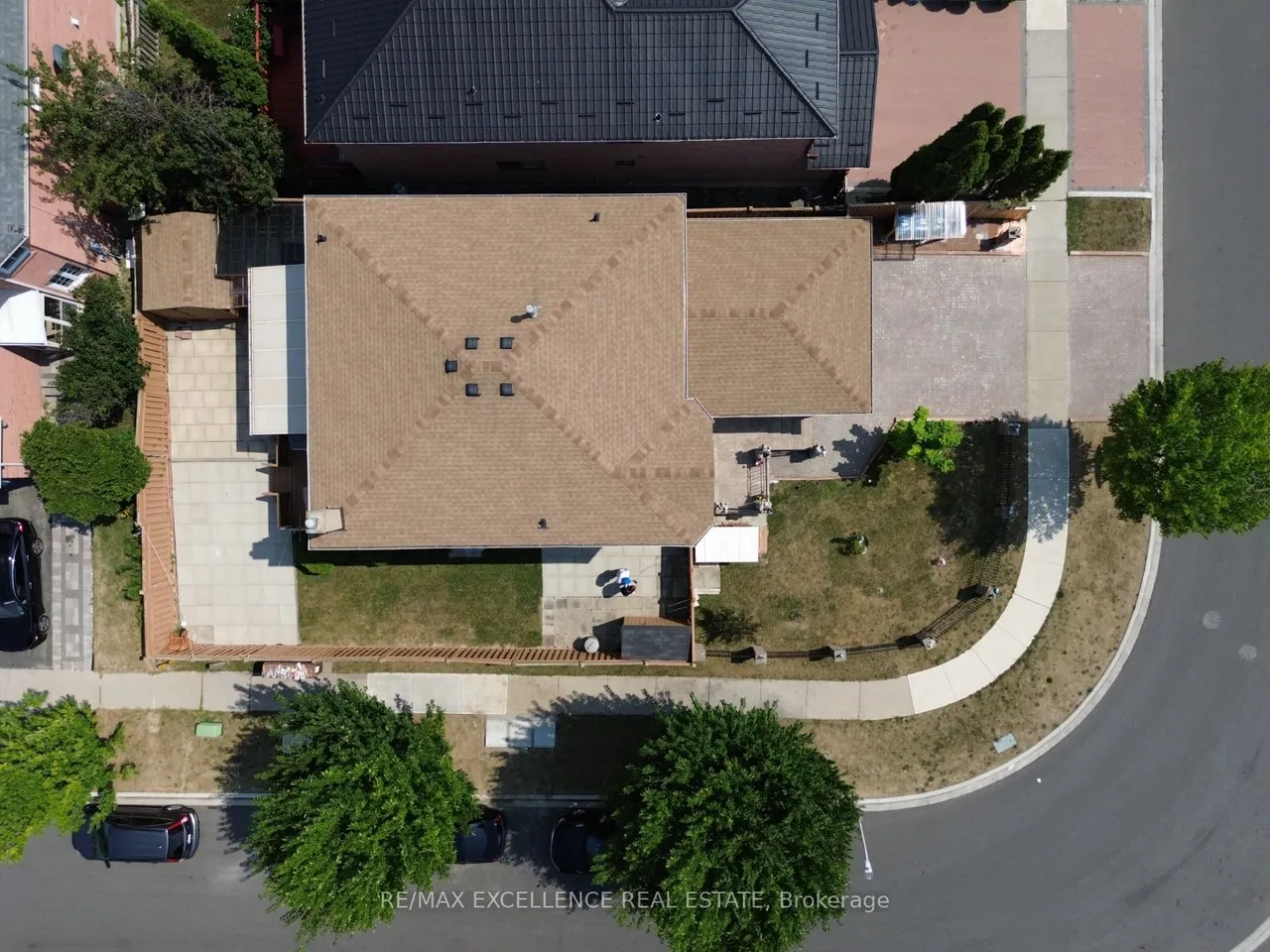 55 Atkins Circle — photo 42