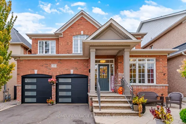 5 Billancourt Crescent
