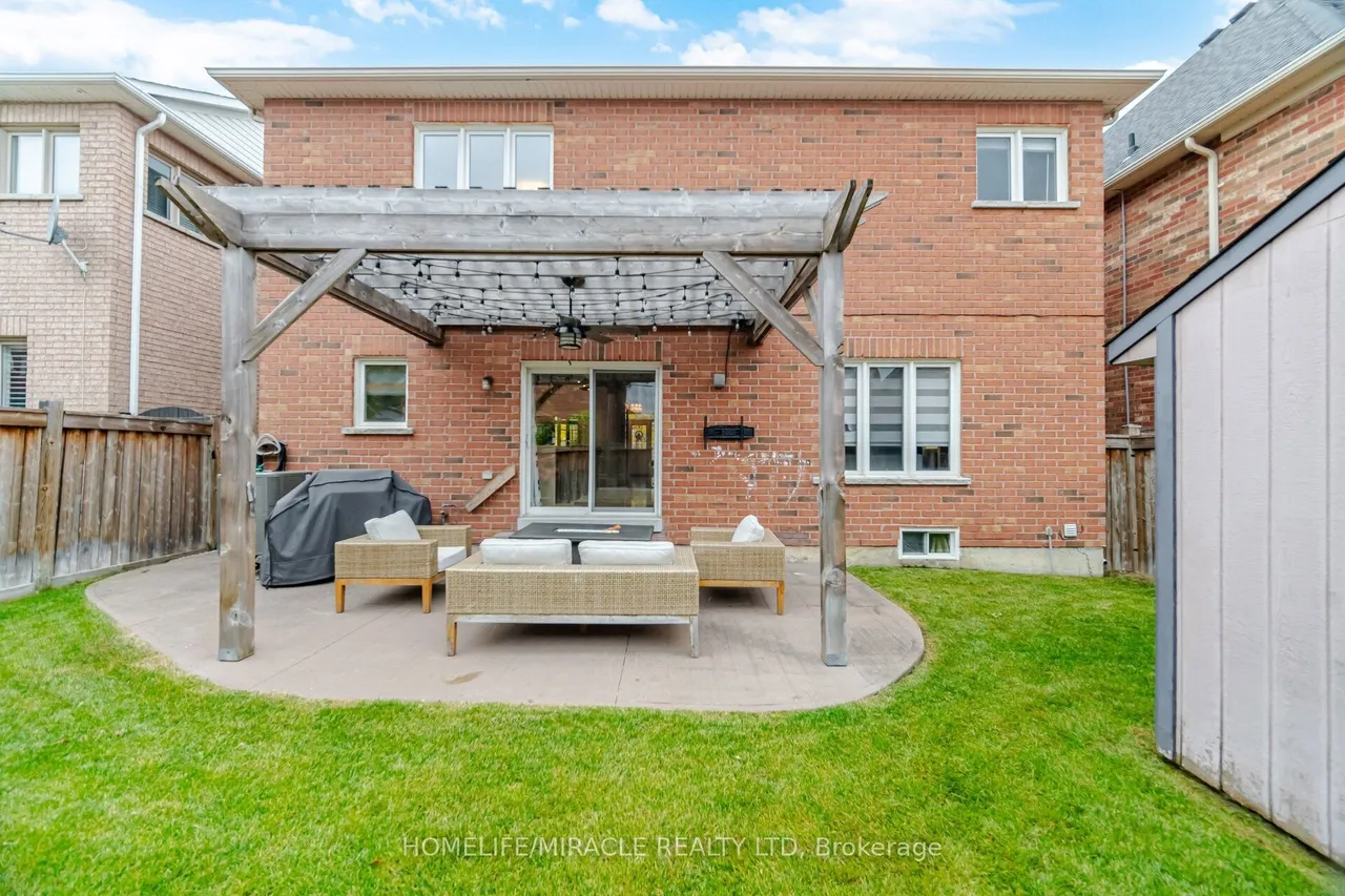 5 Billancourt Crescent — photo 48