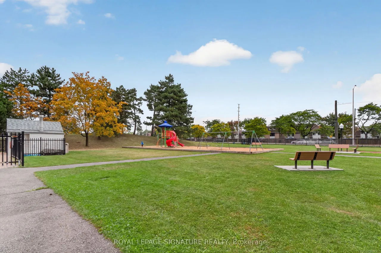 25 Kensington Road, Unit 1908 — photo 40