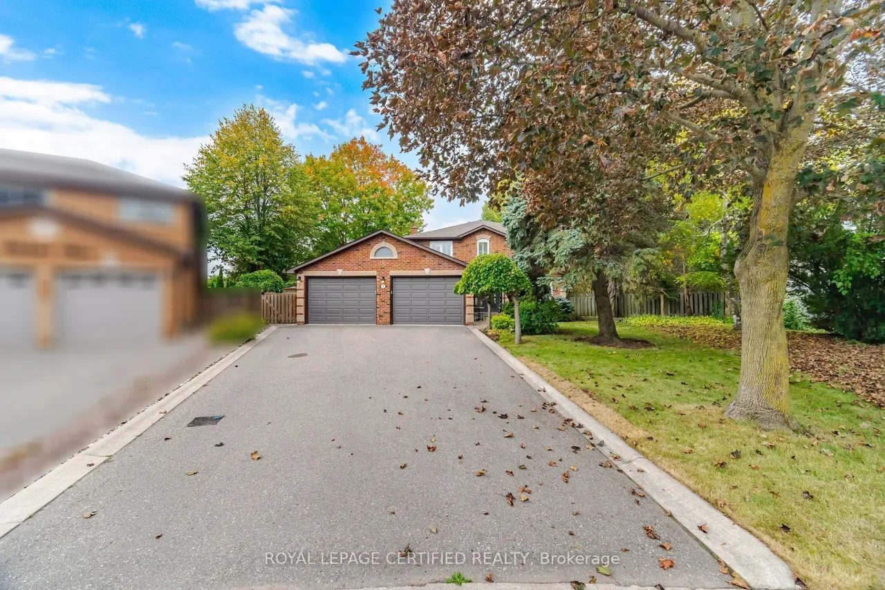 8 Wishart Place — photo 2