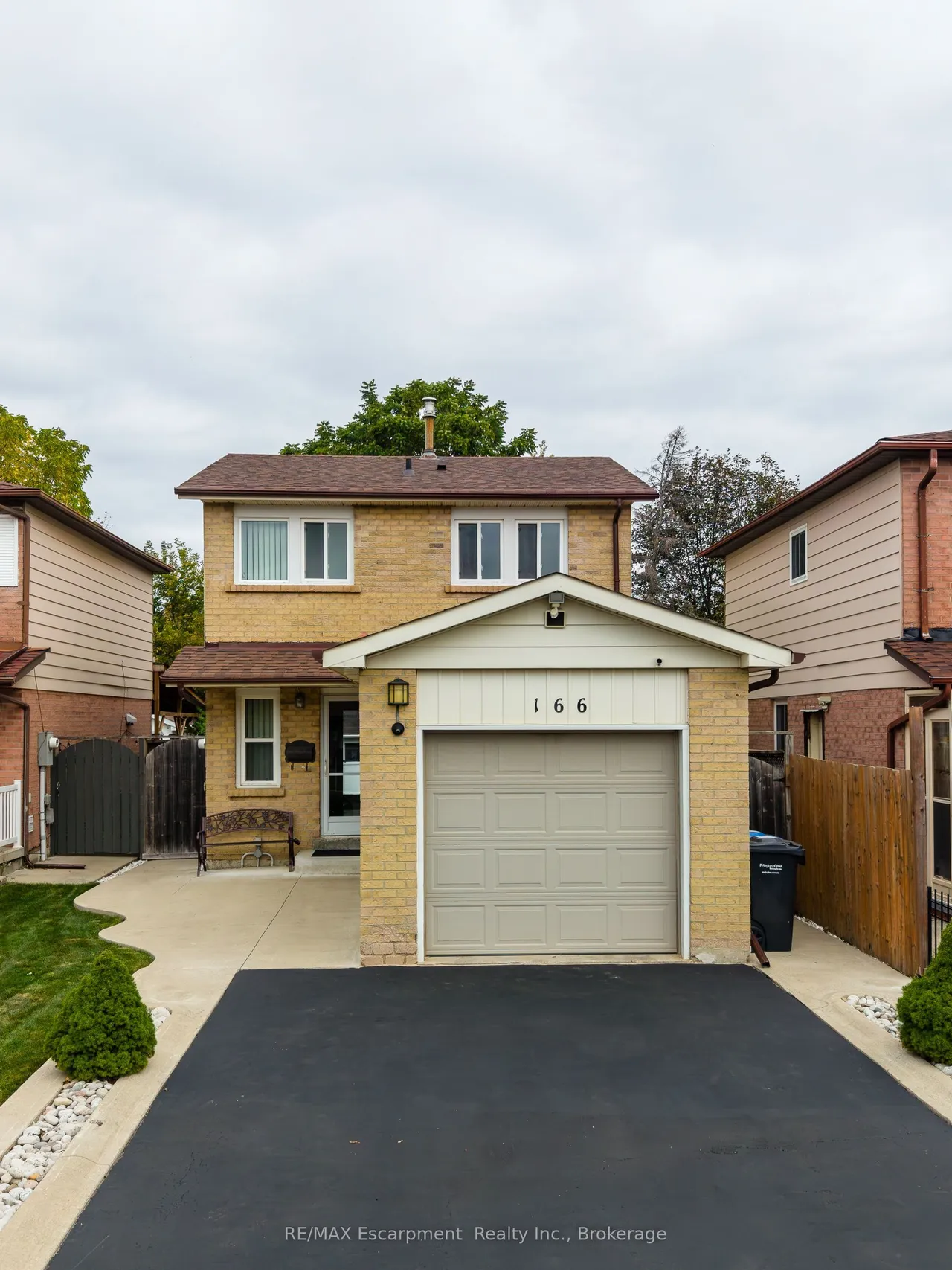 166 Martindale Crescent