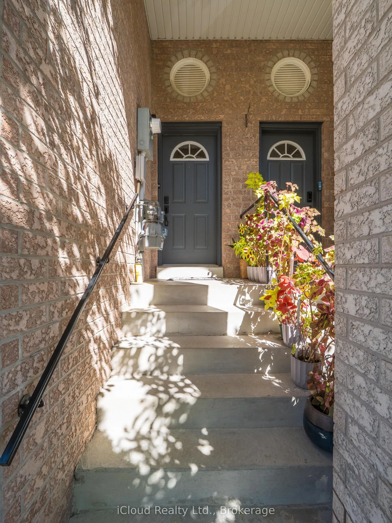 51 Spadina Road — photo 3