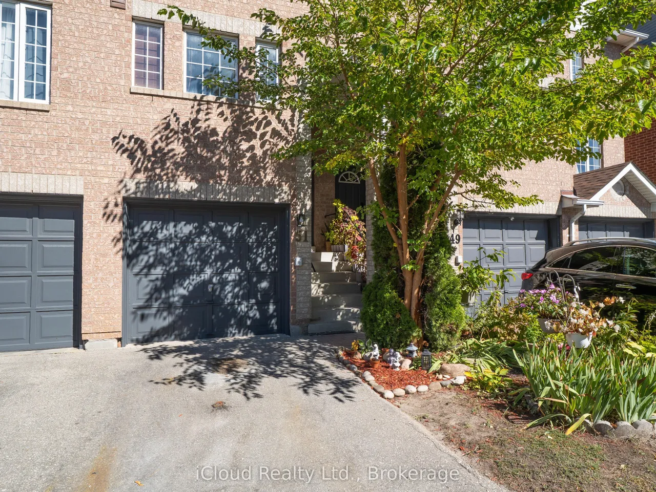 51 Spadina Road — photo 2