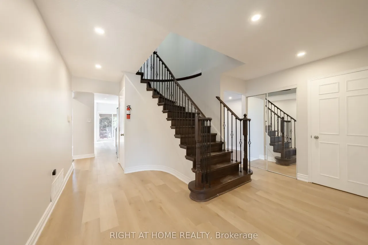 345 Mill Street S — photo 3