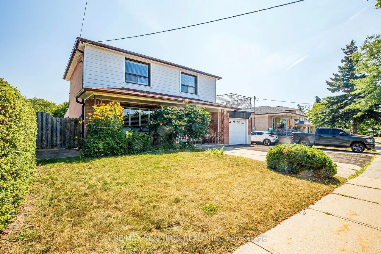 115 Hullmar Drive — photo 3