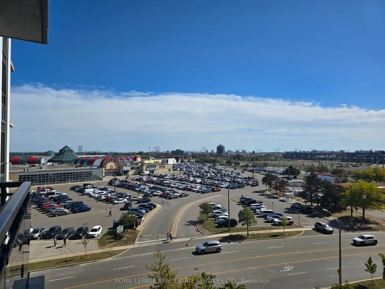 840 Queens Plate Drive, Unit 601 — photo 17