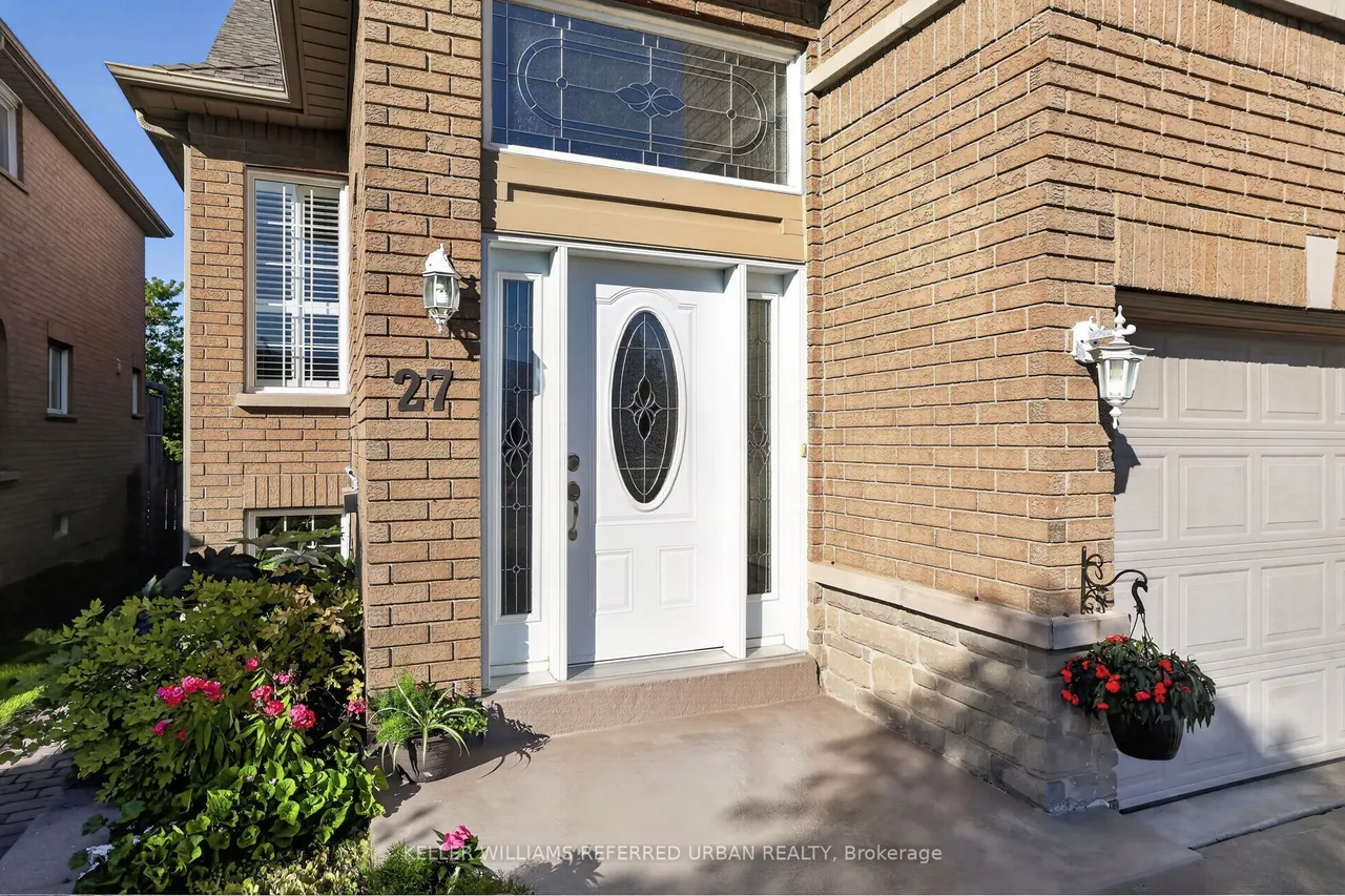 27 Summer Valley Drive — photo 3