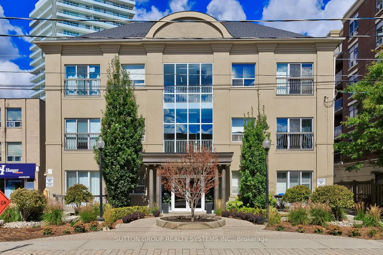4198 Dundas Street W, Unit 311