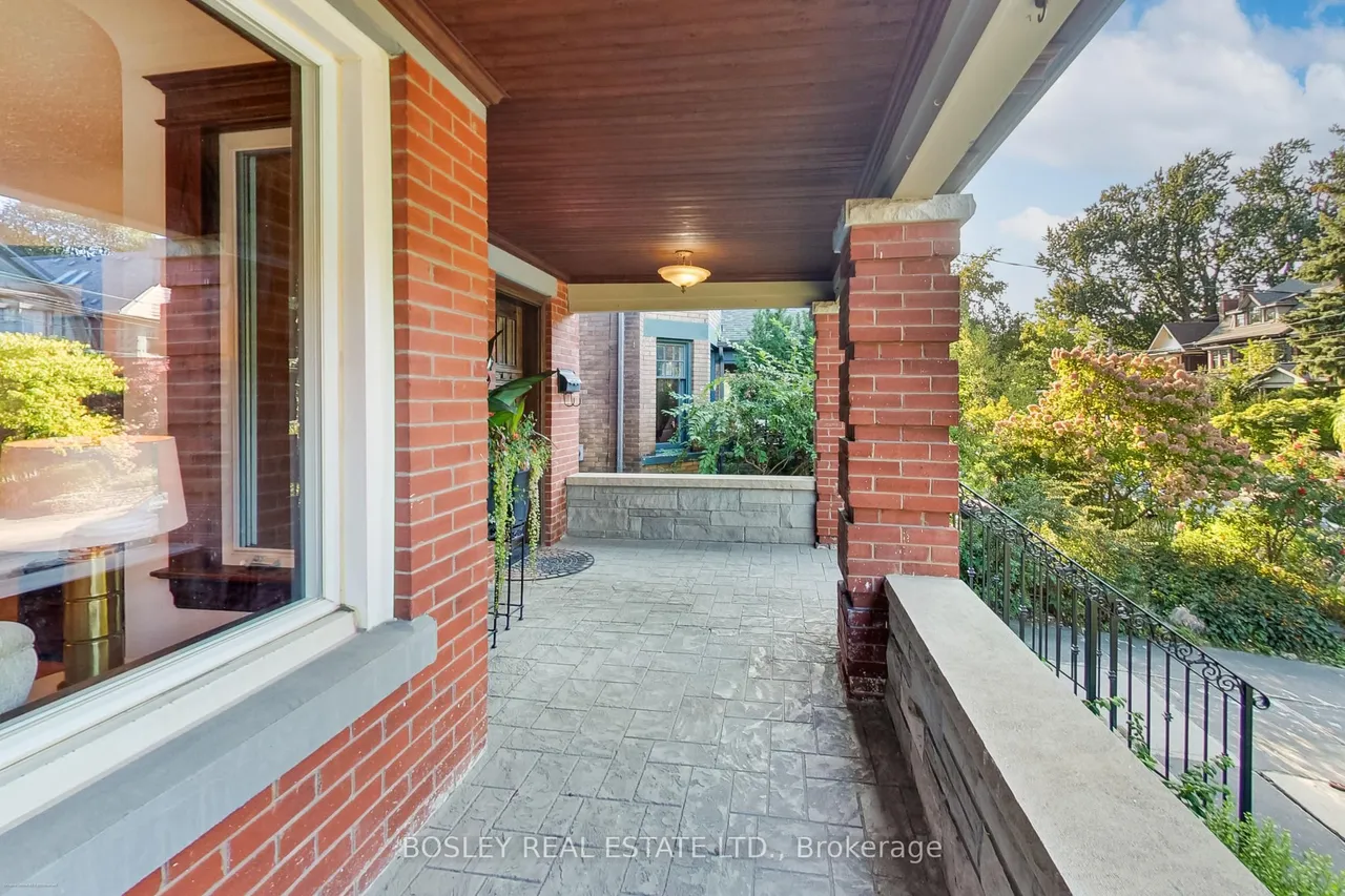 161 Westminster Avenue — photo 3