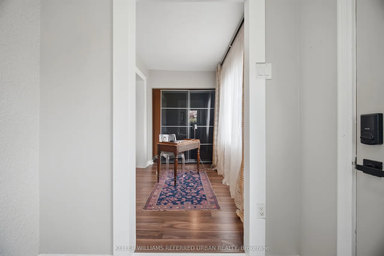 53 Bowie Avenue — photo 3