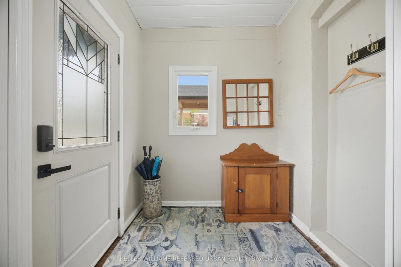 53 Bowie Avenue — photo 2