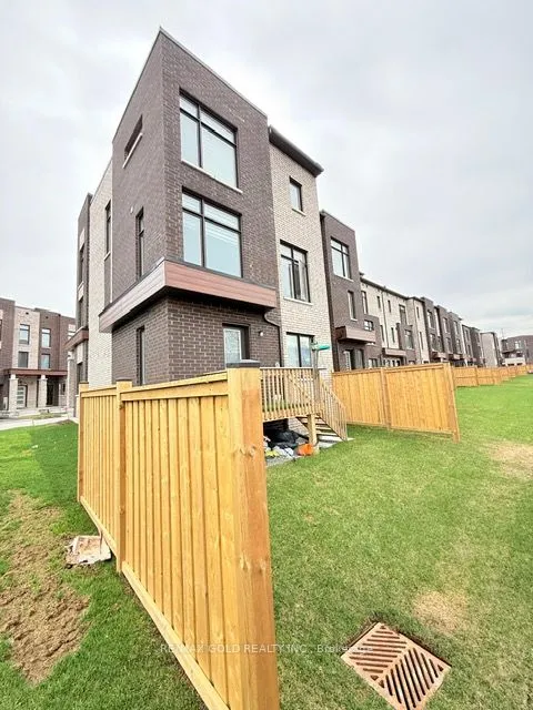43 Queenpost Drive — photo 48
