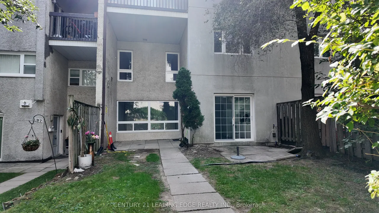 1055 Dundas Street E, Unit 199