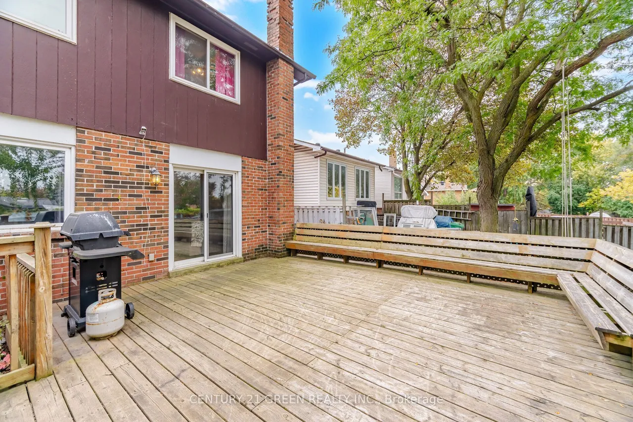 47 Ashford Court — photo 28