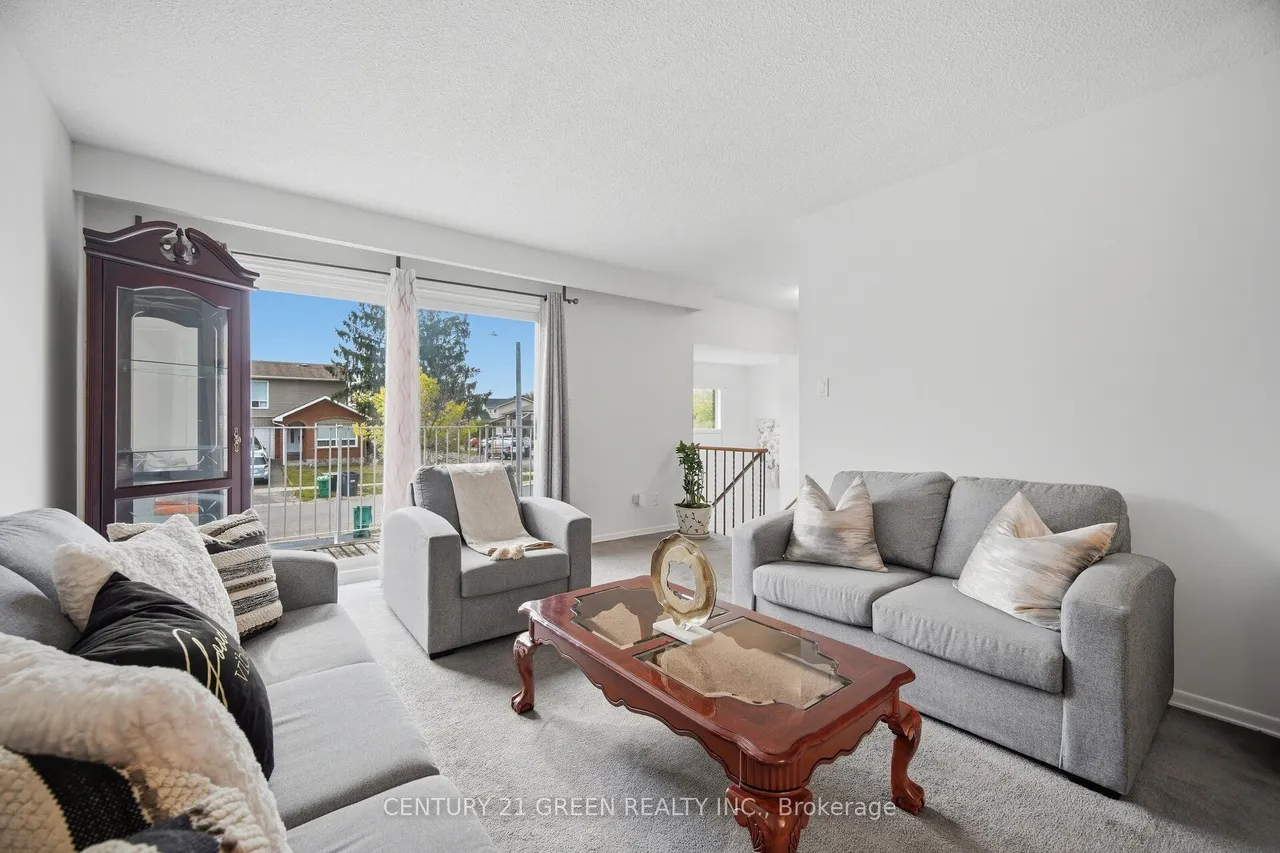 47 Ashford Court — photo 3