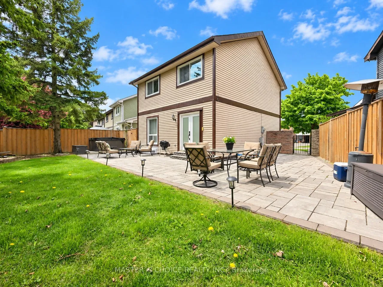 36 Sprucedale Court — photo 27