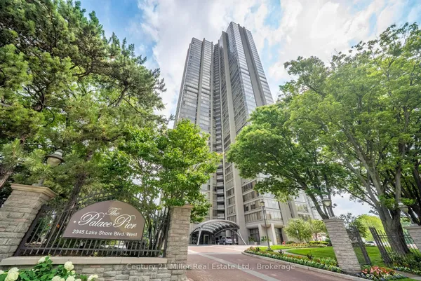 2045 Lake Shore Boulevard W, Unit 3606