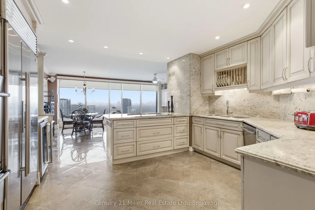 2045 Lake Shore Boulevard W, Unit 3606 — photo 3