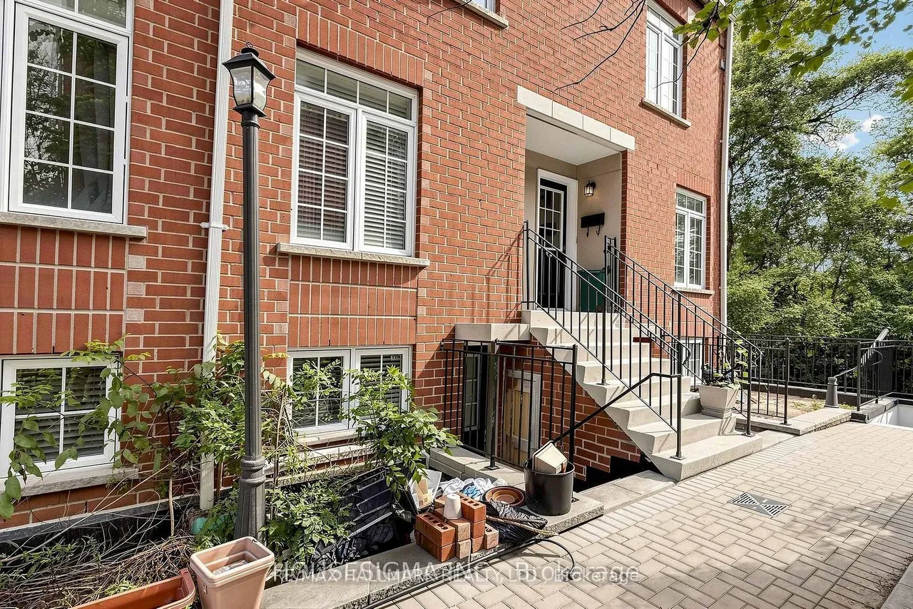870 Jane Street, Unit 106 — photo 25