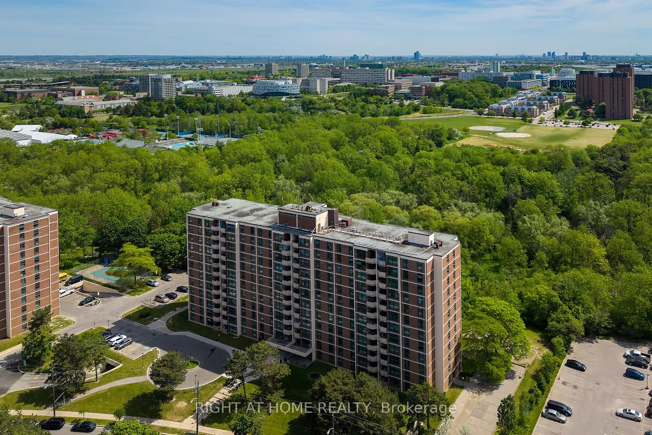 335 Driftwood Avenue, Unit 608