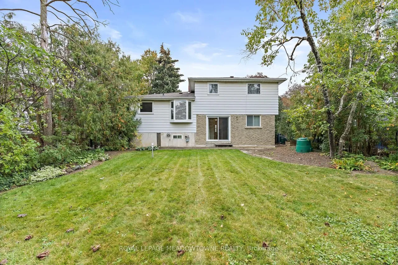 38 Jasper Crescent — photo 37