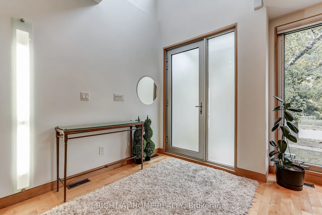 17 Ashfield Drive — photo 3