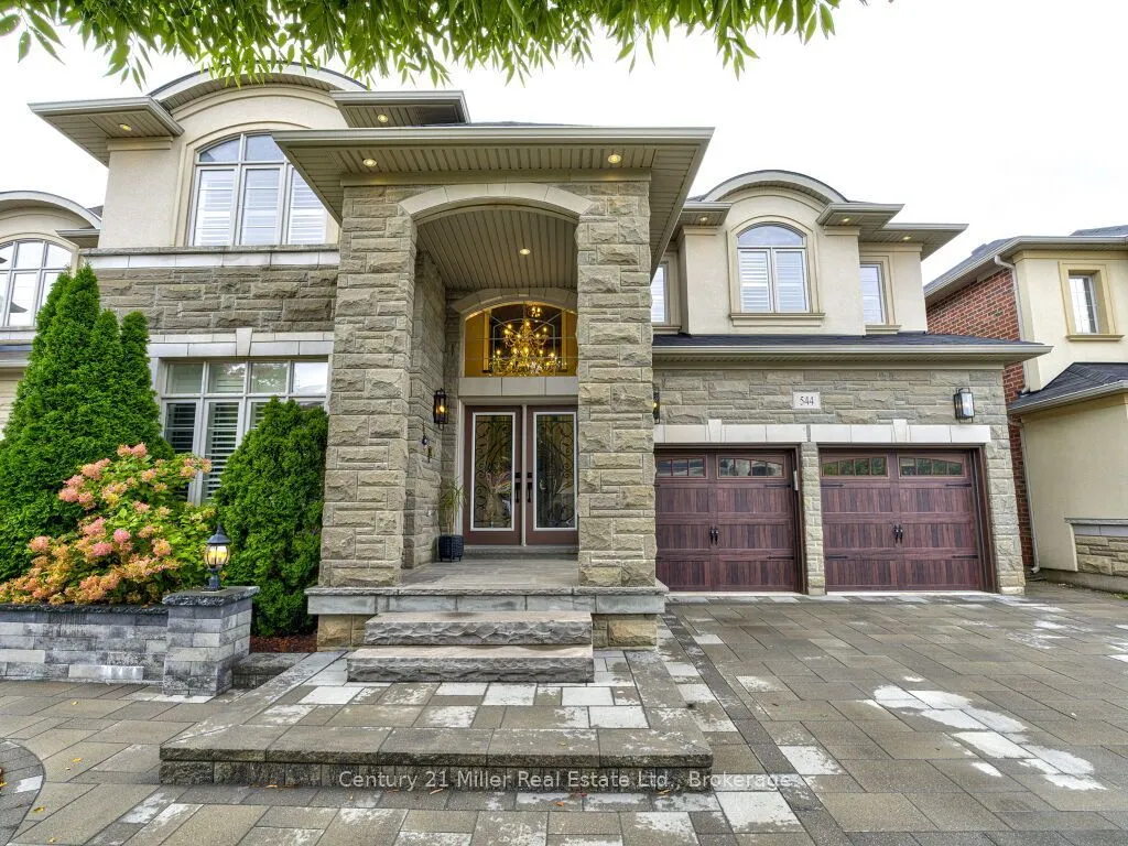 544 Bridgeview Road — photo 3