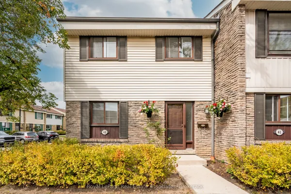 2779 Gananoque Drive, Unit 42