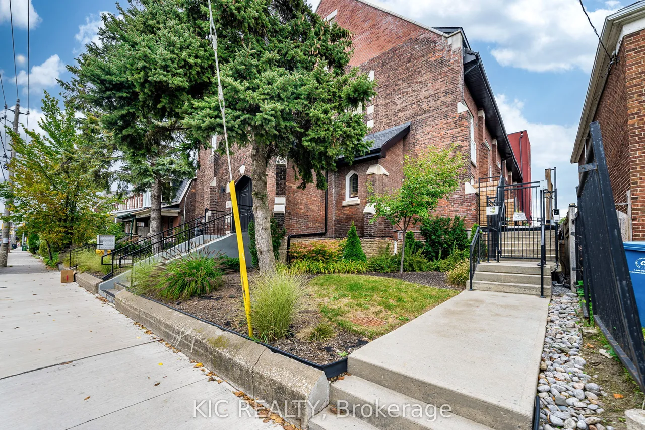 1183 Dufferin Street, Unit 111 — photo 35