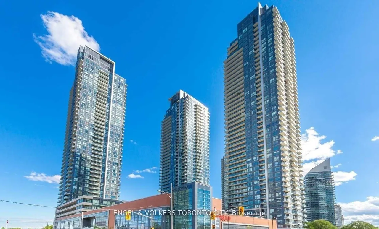 2220 Lake Shore Boulevard W, Unit 302 — photo 2