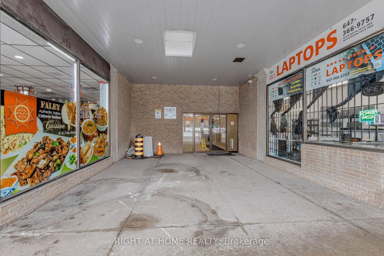 40 Rexdale Boulevard, Unit 3 — photo 2