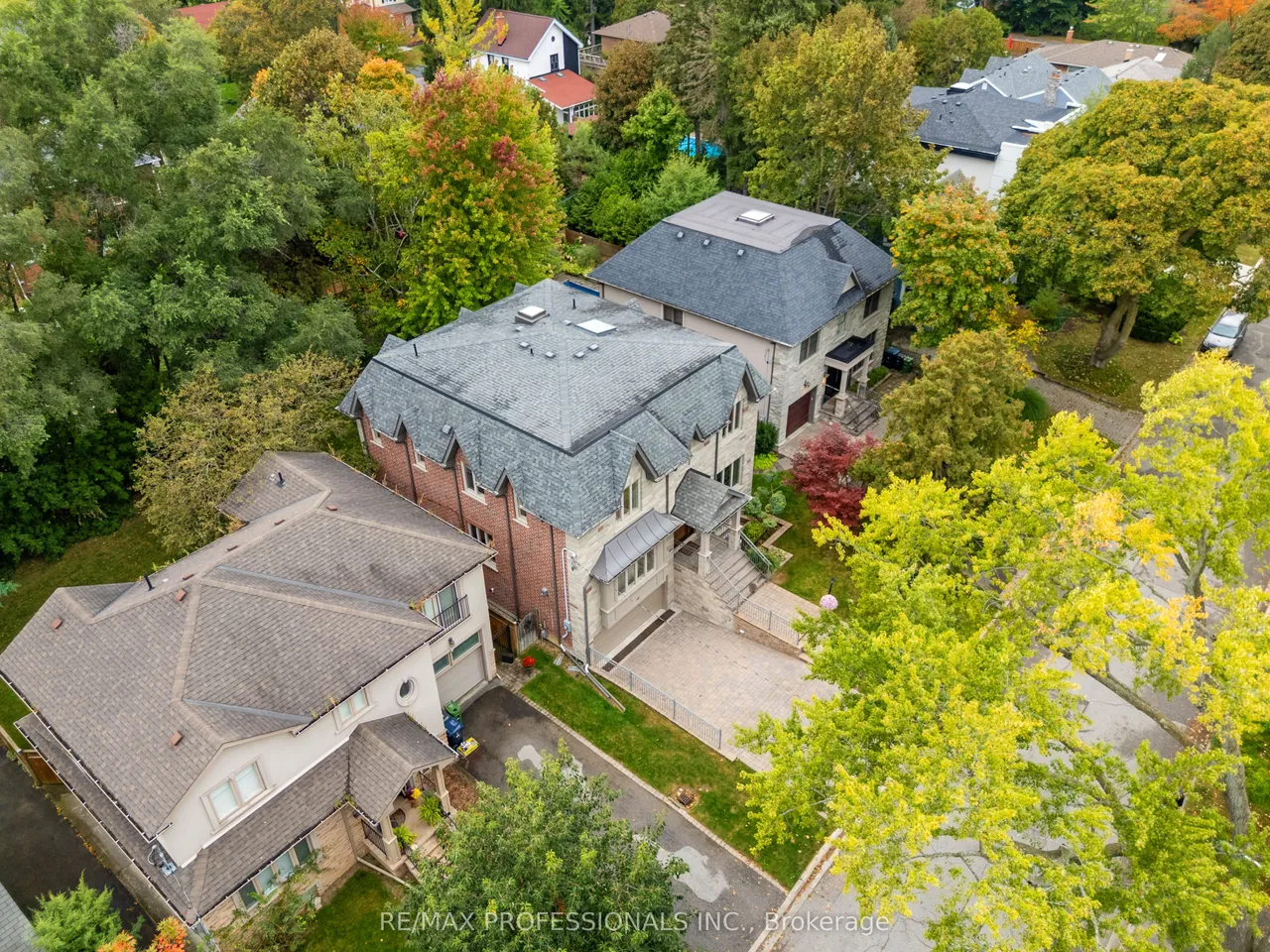 18 Hillcroft Drive — photo 50