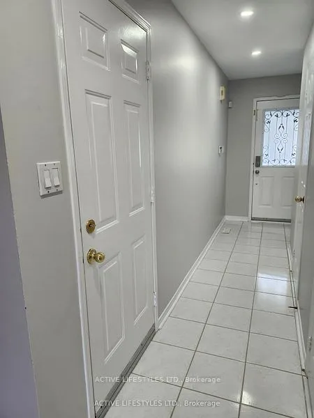 7647 Doverwood Drive — photo 2