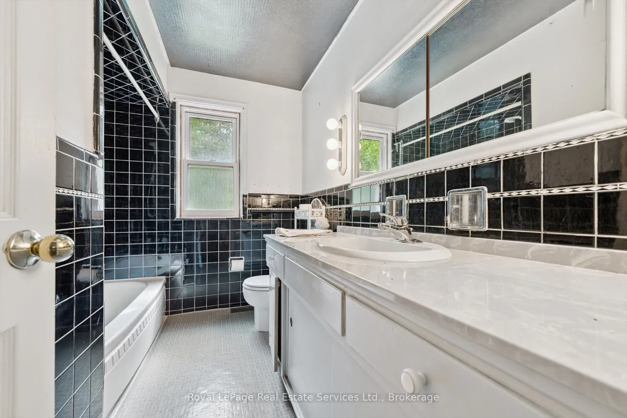 1118 Melvin Avenue — photo 25