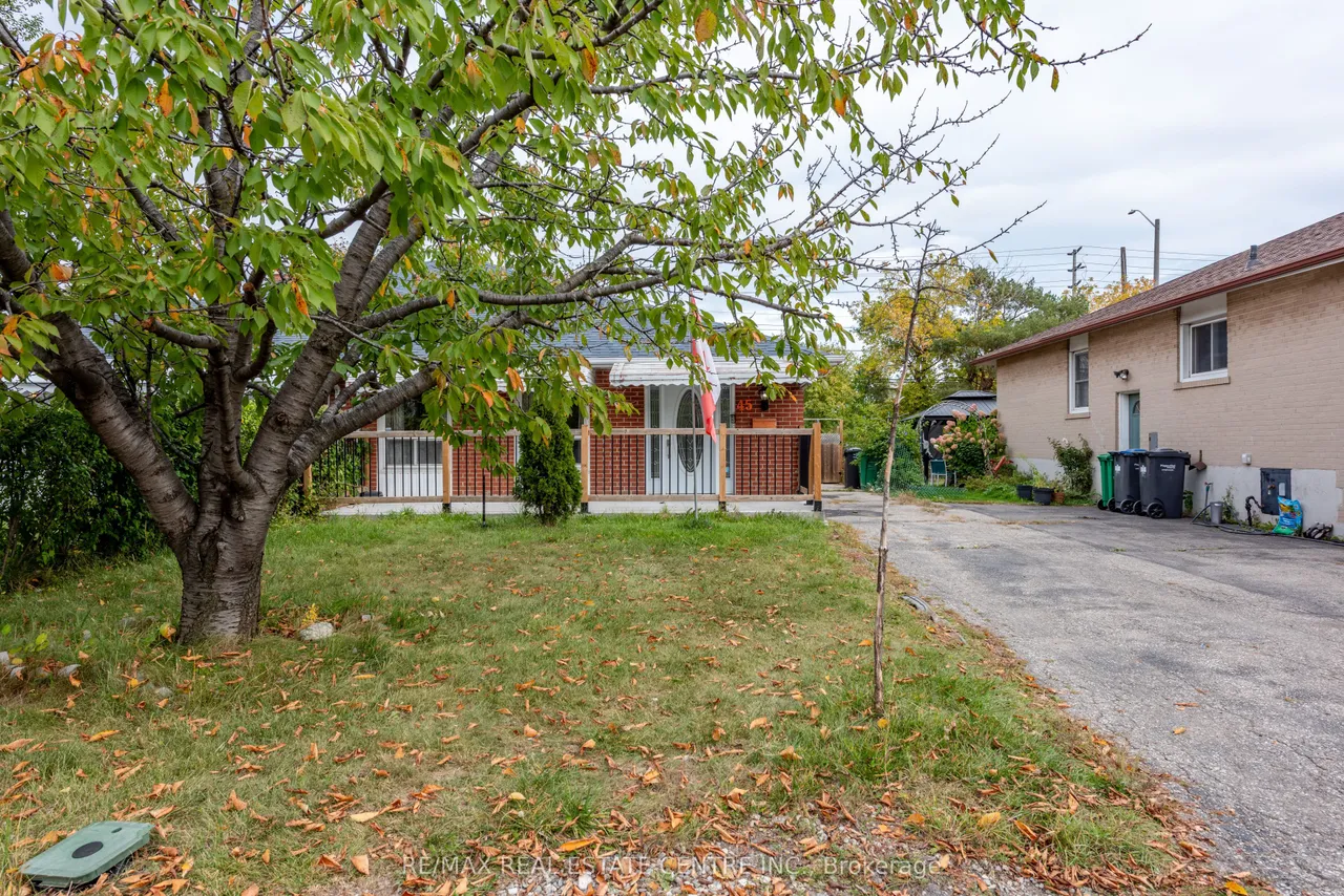 45 Autumn Boulevard — photo 2