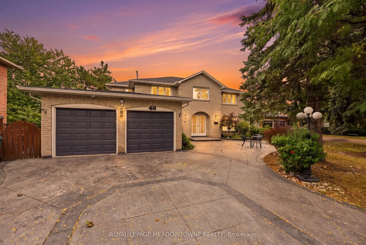 42 Dawnridge Trail