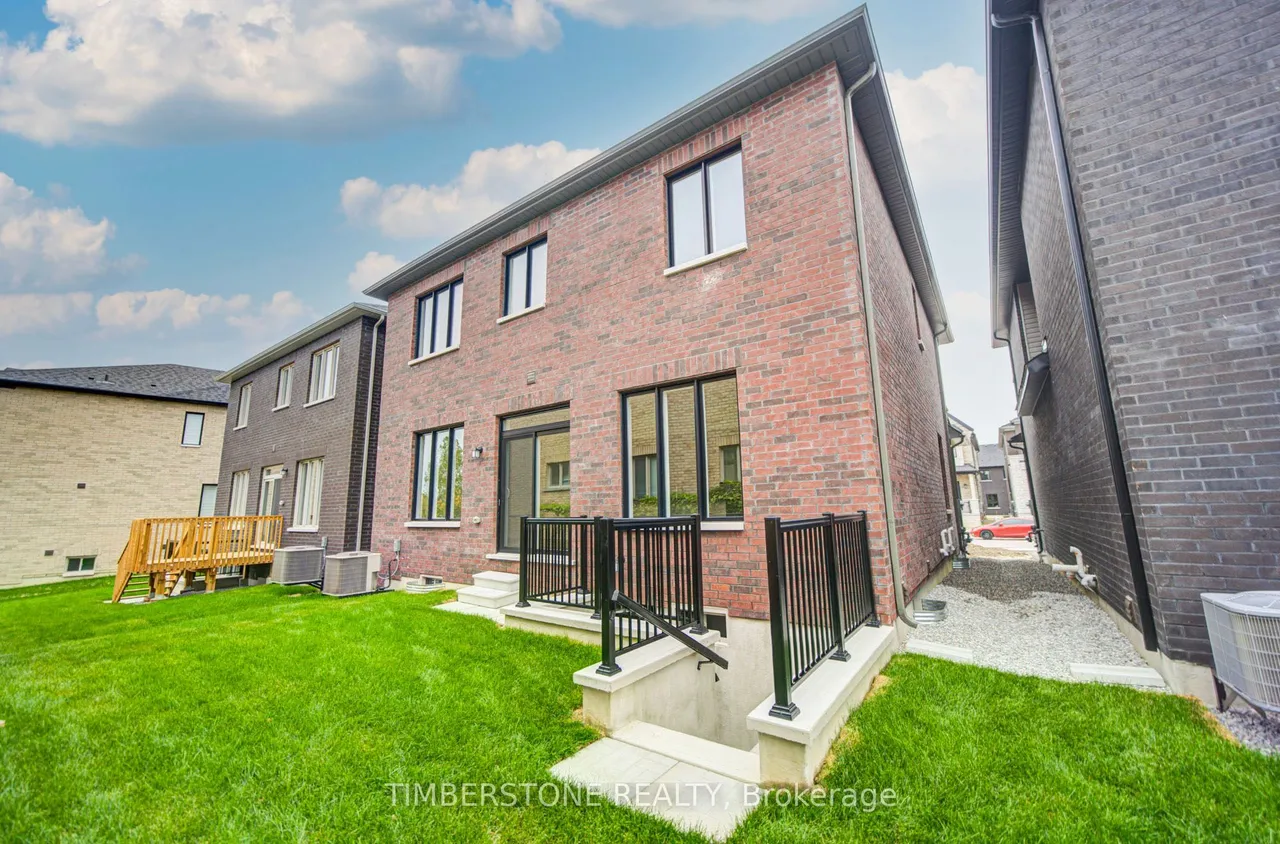 43 Aveena Road — photo 44
