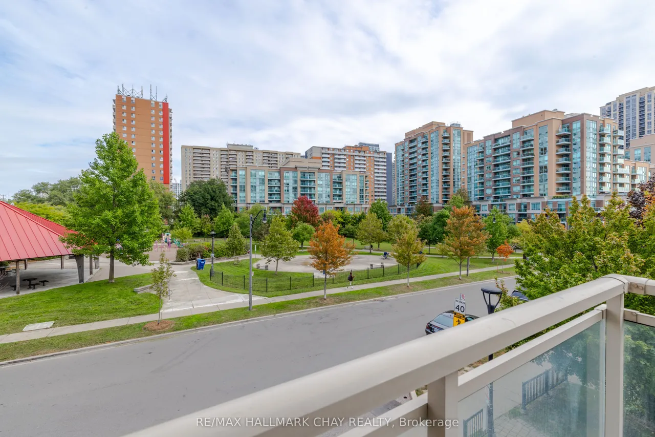 5101 Dundas Street W, Unit 204 — photo 33