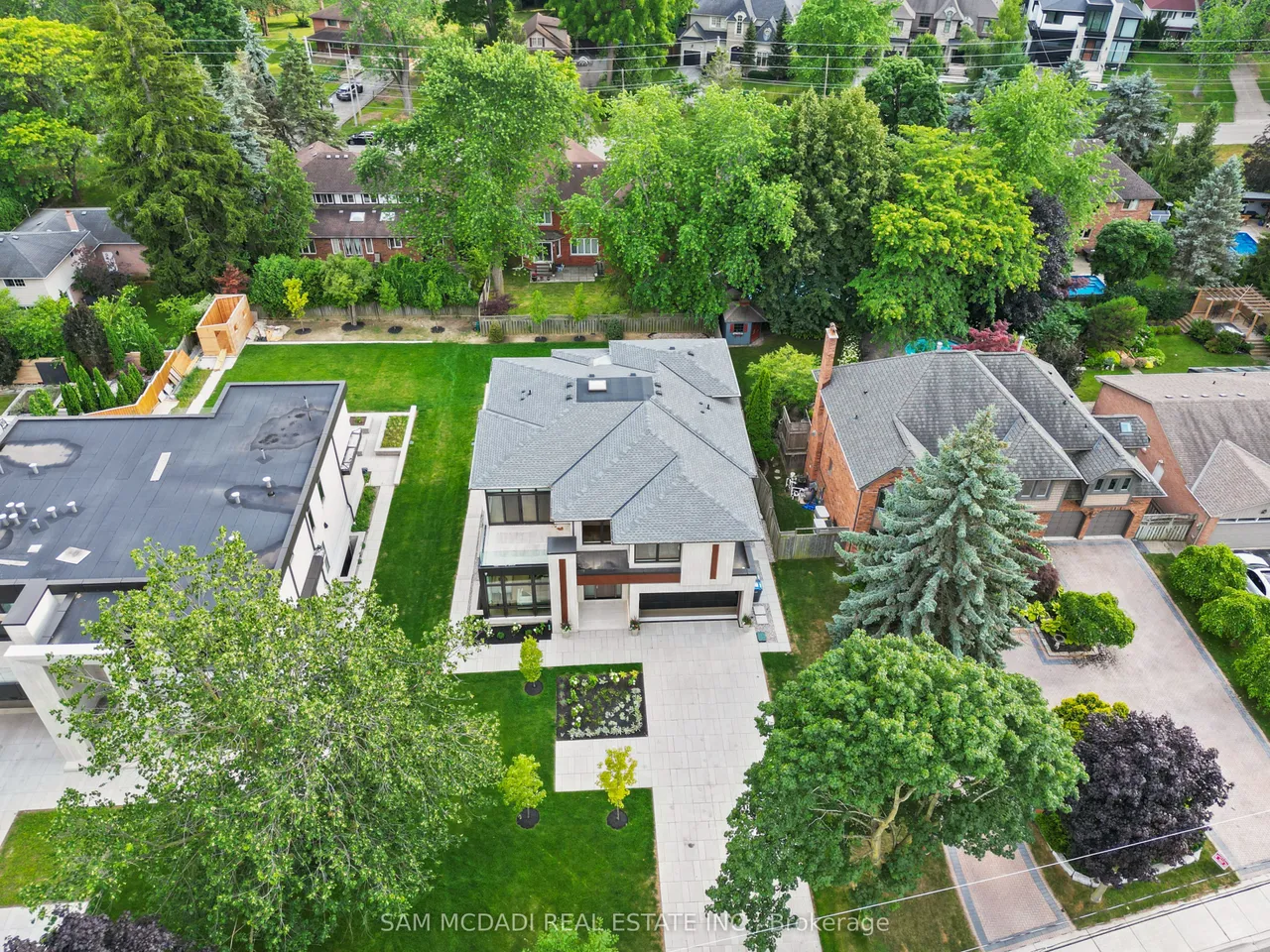 1222 Mississauga Road — photo 50